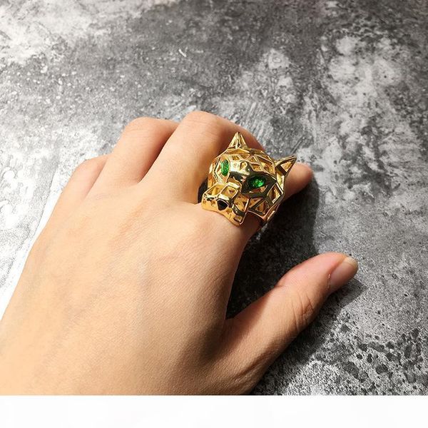 

fashion stainless steel ring 18k gold rose silver white shell ring for trend people and couples gifts