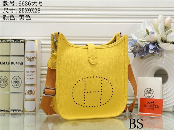 

2019 luxury women bags brand crossbody messenger good quality fashion womens handbags outdoor bags three colours b1011202t