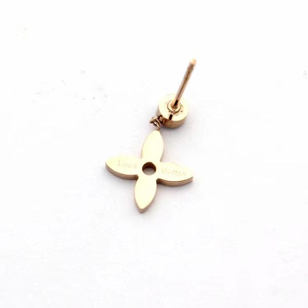 

luxury designer jewelry women earrings four leaf flower earrings stainless steel silver rose gold elagant asymmetrical diamond stud with box, Golden;silver