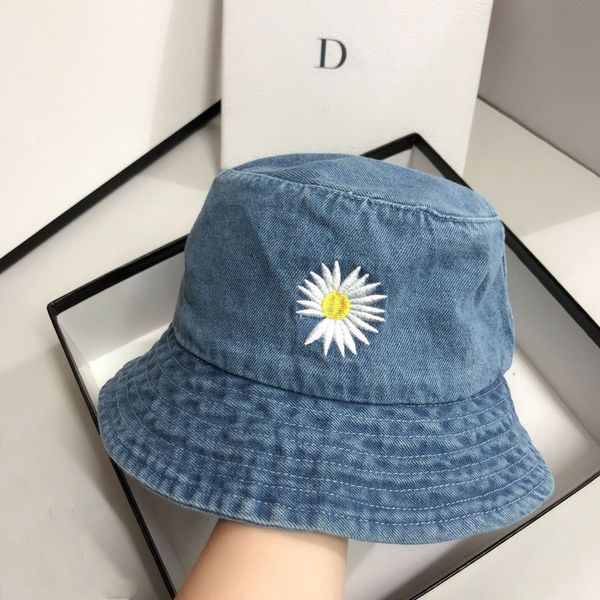 

female star quan bucket bucket fisherman zhilong gd daisy fisherman hat water mill cowboy flat basin hat, Blue;gray