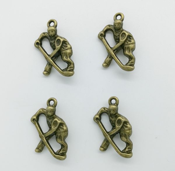 

30pcs/lot hockey player charms pendants retro jewelry accessories diy antique bronze pendant for bracelet earrings keychain 25*15mm, Bronze;silver