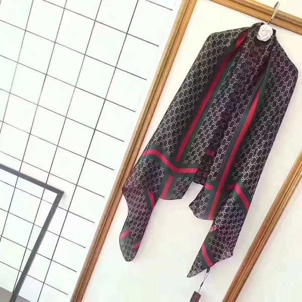 

the 2019 silk scarf is a must-have for tourism as a gift for high-end and high-end gifts, Blue;gray