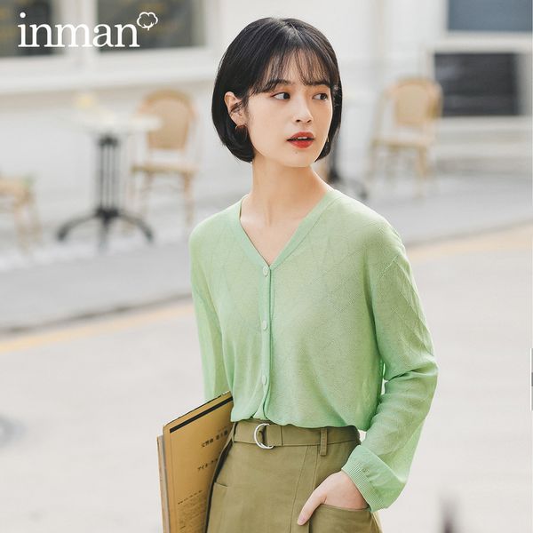 

inman 2020 summer new arriavl lady all-match v-neck pure color long sleeve knitwear, White