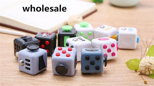 

200шт/много ерзать куб игрушки стресс помощи squeeze весело декомпрессионная тревога игрушки скуки вниманию магический куб игрушки непоседа