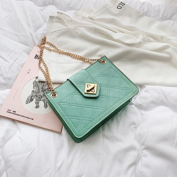 

2019 высококачественная pu кожаная сумка для женщин простая небольшая квадратная сумка женская мода тенденция дикие цепные сумки плеча сумки