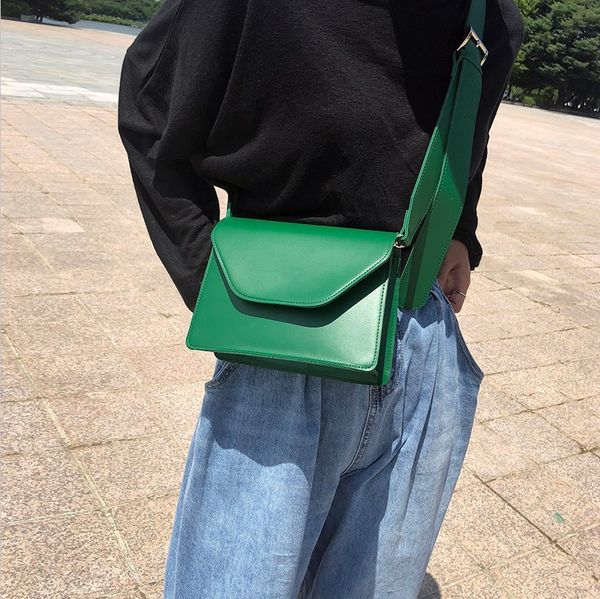 

fashion simple style vintage pu leather messenger bag for women green shoulder bag ladies luxury red handbags with wide strap