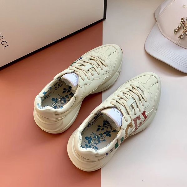 

2020 new qo high-quality couple thick-soled casual sneakers men's casual sneakers ladies daily casual shoes