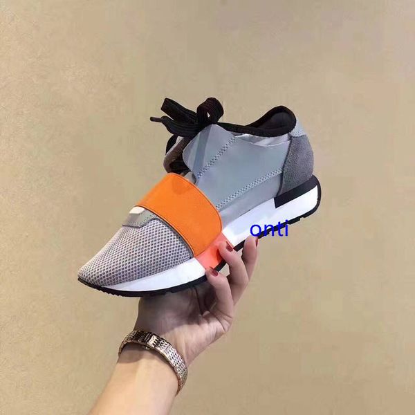 

2019 luxury design brand designer flats genuine leather men sneakers mens runners women skateboard casual shoes womens with bag, Black