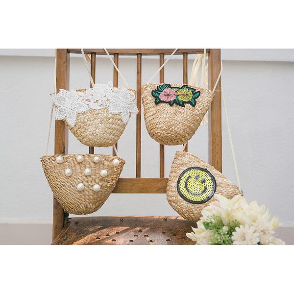 

дети мини соломенная сумка 2020 новая маленькая девочка маленькая монета кошелек сумка милые девушки жемчужина ротанг изменение кошелек cros, White