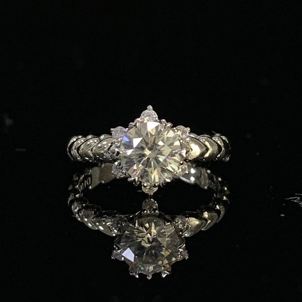 

white gold plated silver ring 1ct luxury style round brilliant cut lab diamond jewelry moissanite ring anniversary, Golden;silver