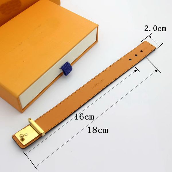 

fashion style lady women print four leaf flower v initials design leather bracelet bangle with gold letter accessories5569240, Black