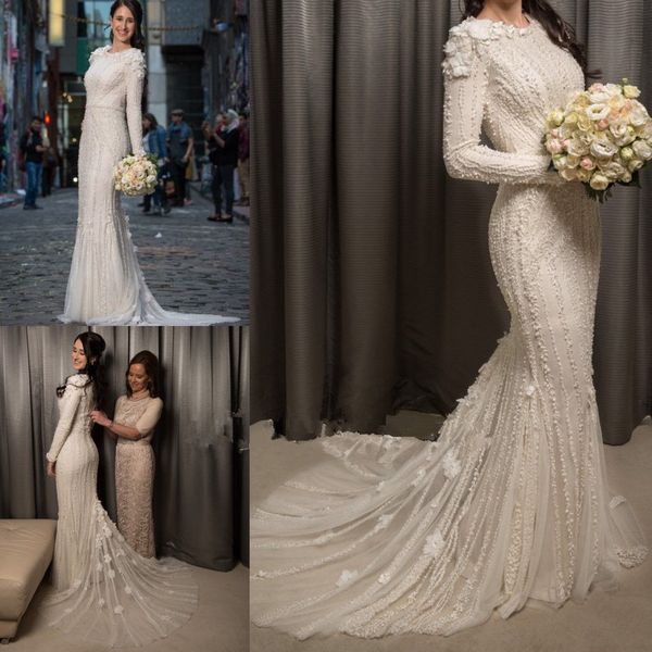 

elegant 2019 mermaid wedding dresses plus size lace appliqued bridal gowns robe de mariÃ©e long sleeves muslim wedding dress, White
