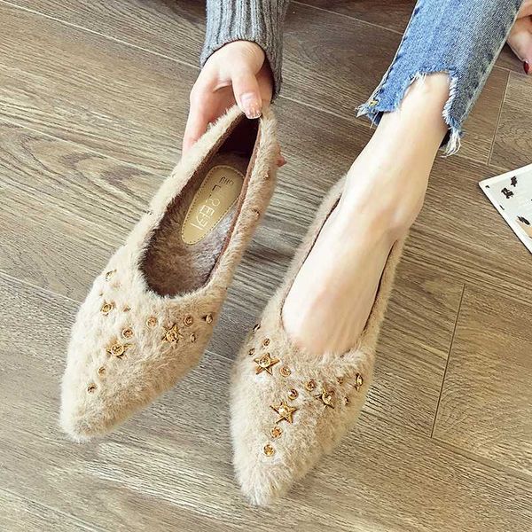 

pointed toe shoes woman 2019 designer women casual female sneakers shallow mouth rivets studs all-match flats, Black