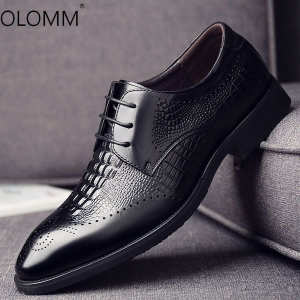 

the first layer of leather crocodile leather shoes men's business dress shoes brock pointed casual, Black