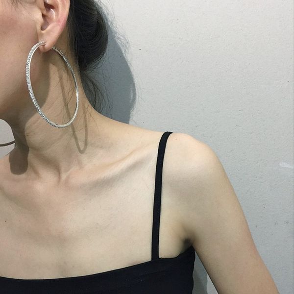 

6-8 см женщины обруч круглые серьги ювелирные изделия большие уха обруч серьги женщины серебро золото большой круглый круг, Golden;silver