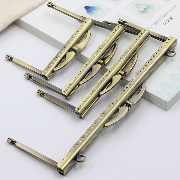 

miss wu real shop light panel bronze export of gold 8.5/10.5/12.5/15/20cm barge foot and mouth gold, Black