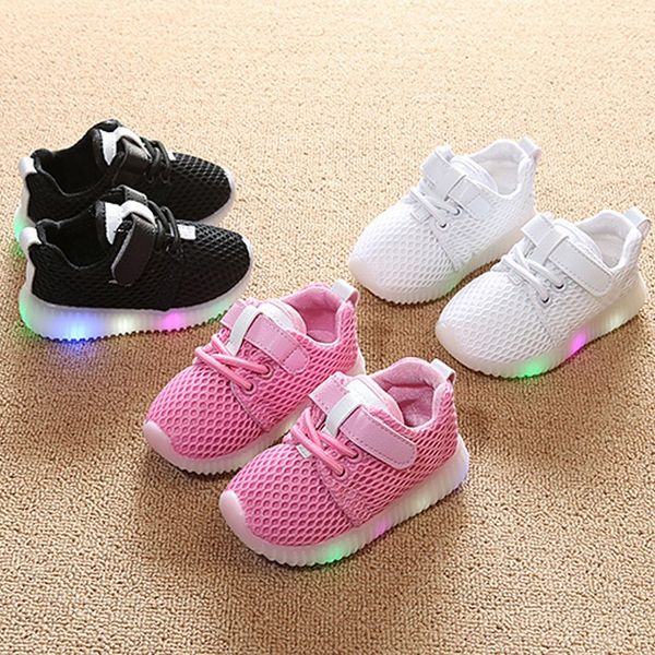 

2020 european fashion mesh baby casual shoes infant tennis led lighting breathable baby girls boys shoes cute first walkers