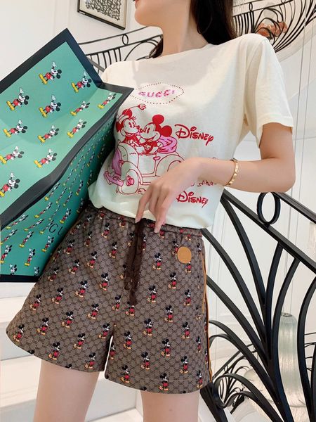 

дамы высокого качества Новые шорты весной и летом случайные брюки 2020 верхнего качества шорты OVSO