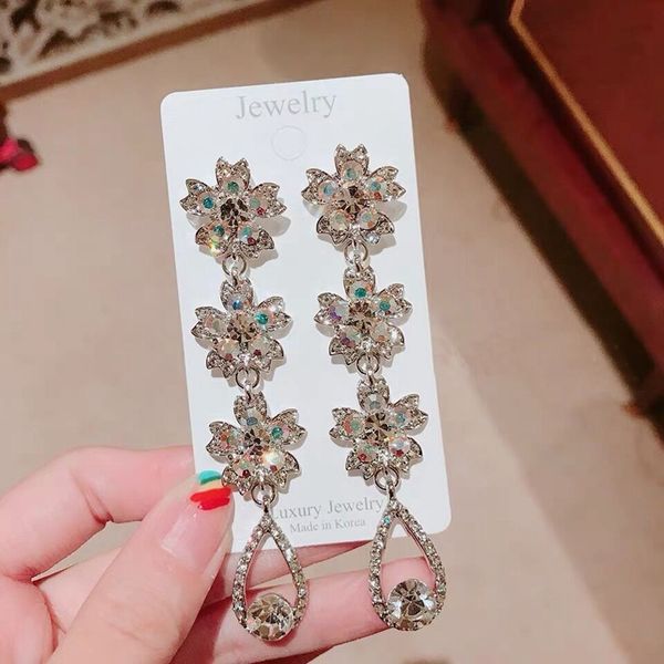 

mengjiqiao new arrival korean shiny rhinestone flower long drop earrings for women elegant brincos party jewelry ear accessories, Silver