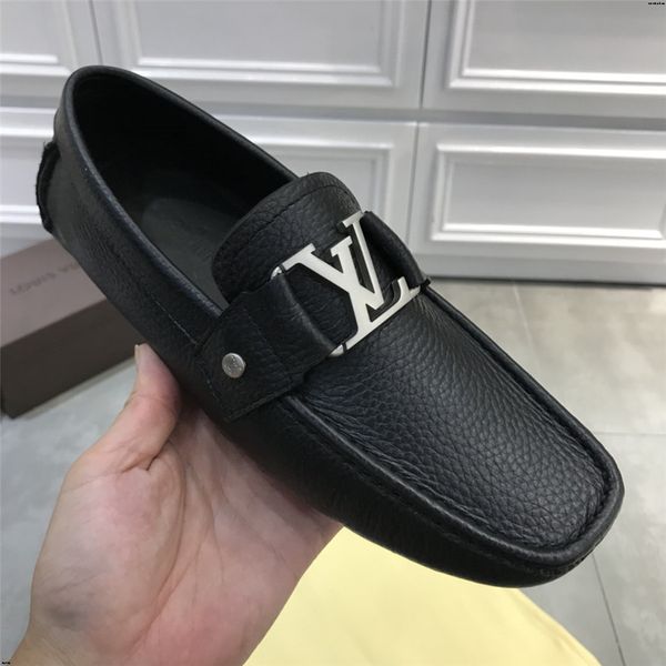 

19ss designers shoes men 2019 italian mens leather boat shoes men casual loafers luxury brands moccasins plus size, Black