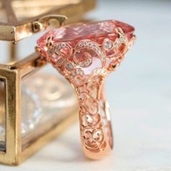 

red color large crystal flower shape luxury exquisite hollow ring retro simple copper wedding romantic ring f3m035, Slivery;golden