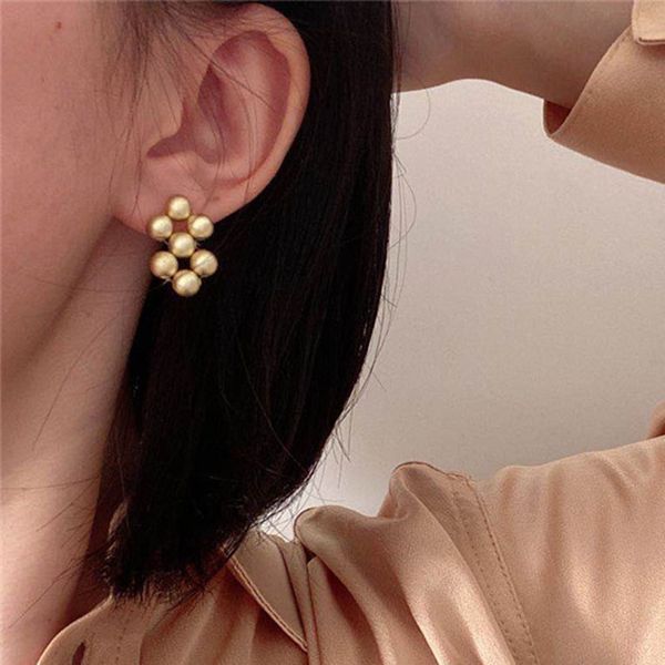 

2020 new gold color bead small dot stud earrings for women accessories fashion korean jewelry, Golden;silver