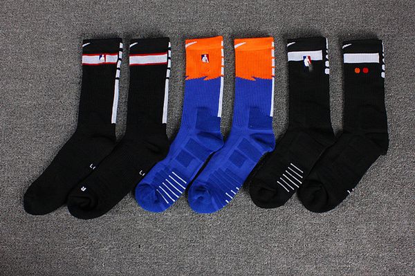 

2019 new team elite socks mens basketball socks for men professional thick and breathable training sports socks long, Black
