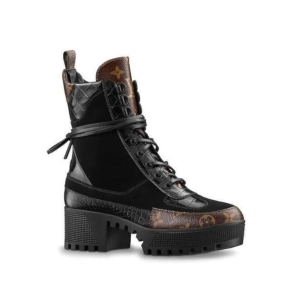 

2019 new late t luxury women de igner boot martin de ert boot flamingo love arrow medal 100 real leather coar e ize u 5 11 winter hoe