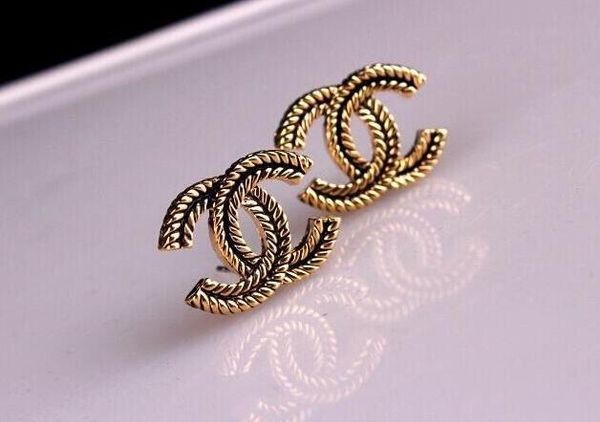 

2019 Top Camellia eardrop Известная торговая марка Жемчужные женские серьги Рождественские