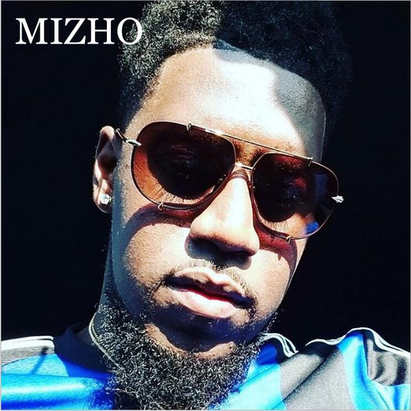 

mizho 2019 new metal frame wolf claw rivet sunglasses women trendy brown sun glasses men vintage uv400 feminino, White;black