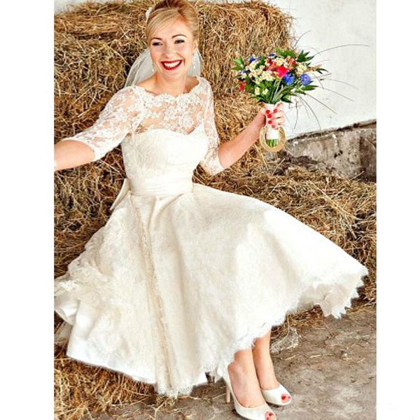 

Vintage Lace Short Wedding Dresses With Half Sleeves Tea Length Bridal Gowns Country Garden Wedding Gowns Custom Made