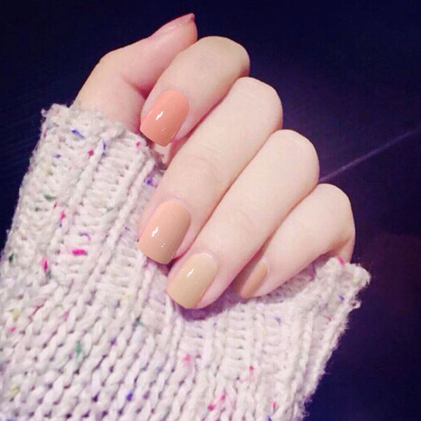 

fashion nail art 24pcs false nails with glue sweet girls solid color fake nail light pink full cover tips short artificial nails, Red;gold