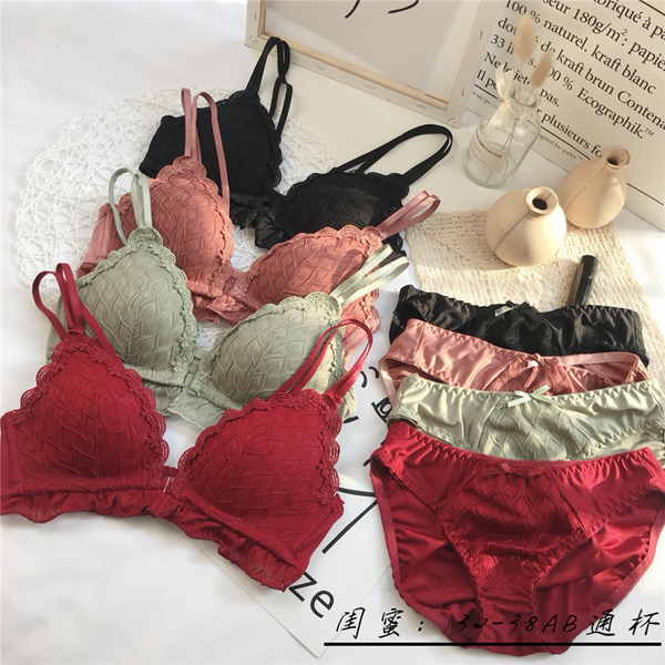 

thin bra female suit without steel ring small chest gathered front buckle triangle cup without mark adjustment student girl bra, Red;black