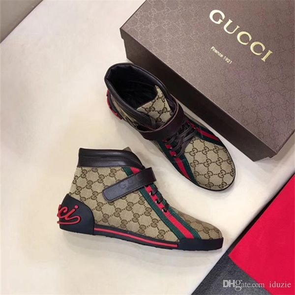 

Whole ale fa hion men wome luxuriou brand red bottom men de igner neaker fa hion g low ca ual flat outdoor zapatilla driving hoe man, Black