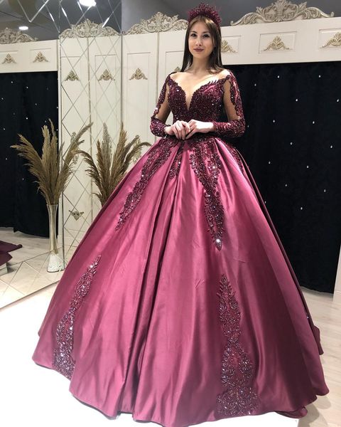 

2020 plus size arabic aso ebi burgundy lace beaded wedding dresses sheer neck long sleeves bridal dresses wedding gowns zj402, White