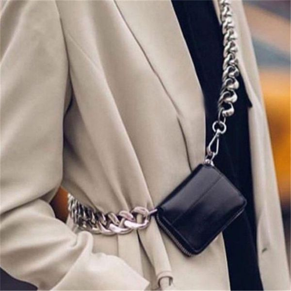 

дизайнер роскошные сумки на ремне женщин толстые цепи карманы мода диагональ крест монета грудь ins супер огонь мини кожа небольшой мешок же