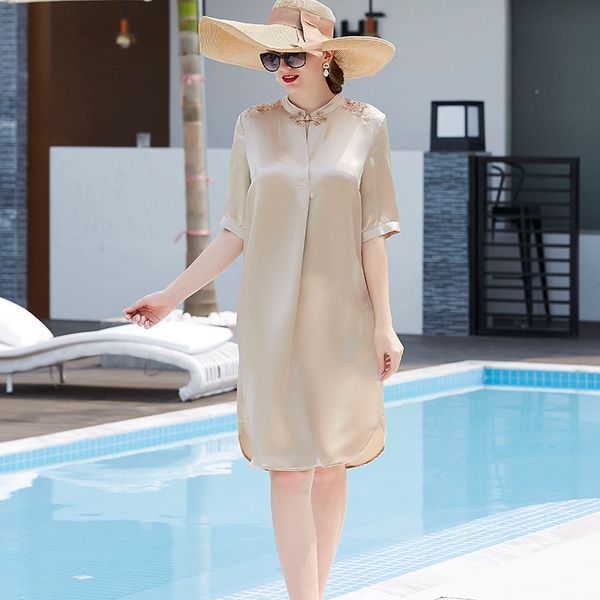 

satin silk dress female new summer 2020 loose big yards of aristocratic temperament plate buckles improved cheongsam, Black;gray