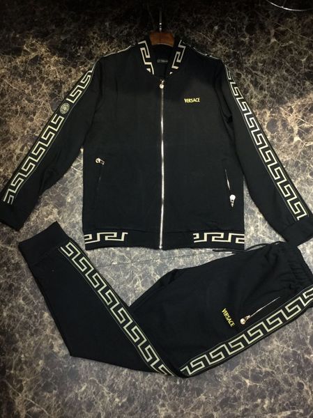 

Оптовые Простые Модные Мужские Дизайнерские Спортивные Костюмы Мужские С Длинны