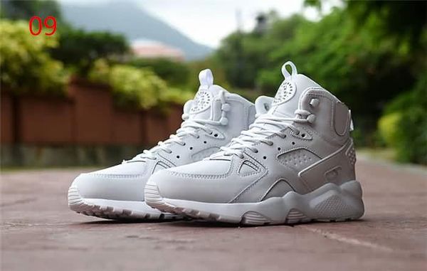 

z 2019 ultra huarache running shoes triple s white black classical red pink men women huaraches outdoor trainer sports sneakers 3a 20