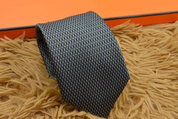 

Мужские галстуки New Brand Man Мода письмо Полосатые галстуки Hombre Gravata Тонкий галстук К