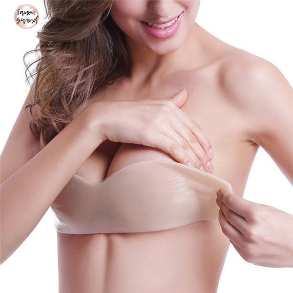 

1pc женщина бюстгальтер push up silicone женщины невидимого белье самоклеющихся без бретелек бинтов blackless твердой бюстгальтер, Red;black
