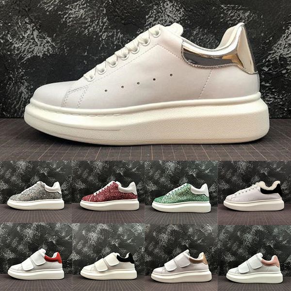

2019 Luxury Casual Shoes Men Designer Sneakers Women Trainers Skateboarding Shoes Trendy Platform Walking Gold Glitter Shinny Size 35-44