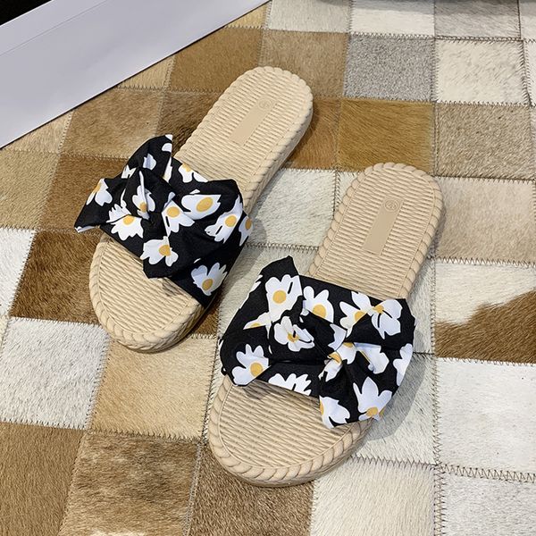 Летние милые тапочки для женщин лето 2023 г. Новая мода многофункциональные сандалии с бабочками.