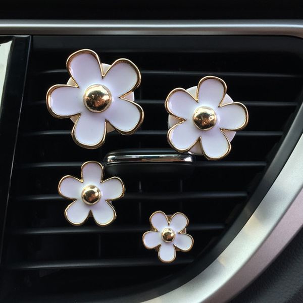 

4pcs car multiflora flower air outlet fragrant perfume clip air freshener diffuser high qualty fragrance material_1.24