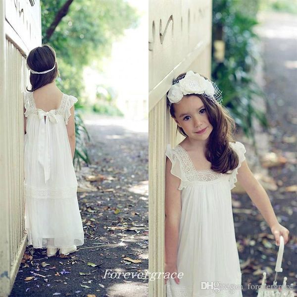 2019 Bellissimo vestito da ragazza carina per bambini per abiti da spettacolo Boho con maniche ad aletta da sposa Abito da prima comunione Abito da bambina con fiori in pizzo