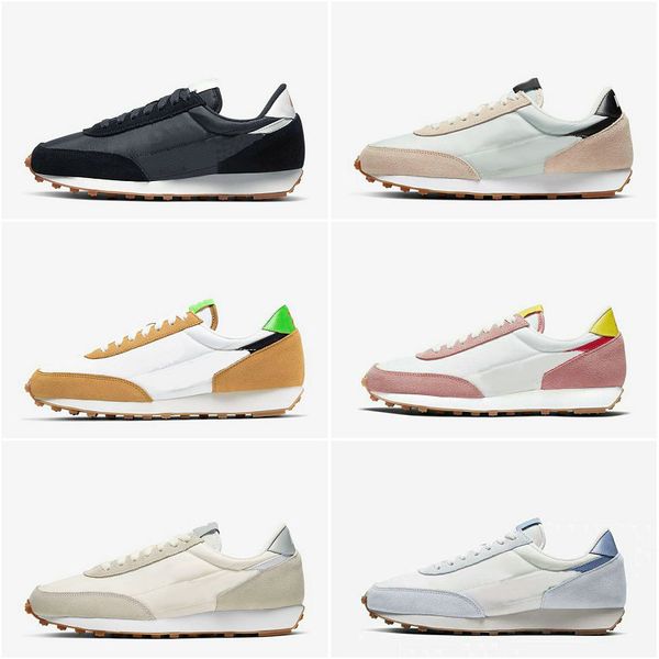 

2020 new waffle daybreak sp qs mens running shoes womens sports sneakers white black metallic gold blue pink trainers zapatos
