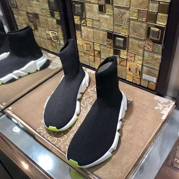 

sock shoes mens women luxury designer casual shoes trick bottom slip-on sneakers fashion new matchs color couples sock shoes c23, Black