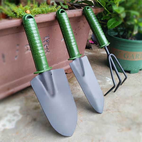 

3pcs horticultural tools plastic handle spray-over soil planting 3pcs of earth shovels spades plant flowers