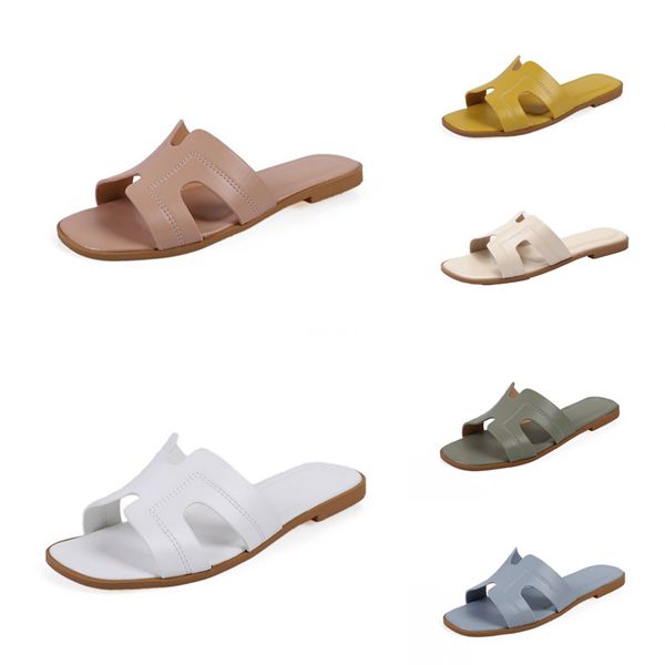 

rhinestone slippers 2020 new women fashion wild beach flip flop bright diamond flat bottom outdoor wild student slippers#454, Black