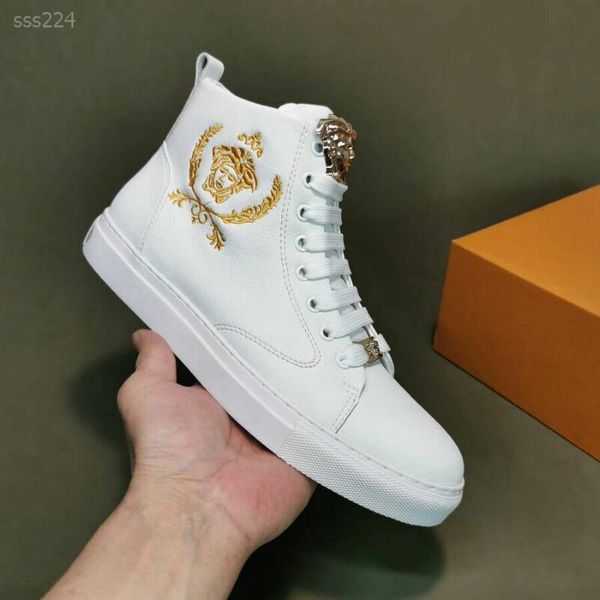 

2020 european men's shoes in the high-casual sports running shoes leather business custom plate shoes tide, Black